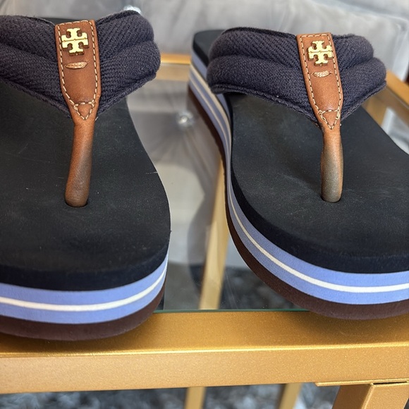 TORY BURCH CANVAS FLIP-FLOP - Picture 4 of 9